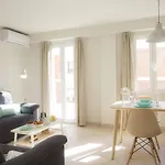Singularstays Calderon דירה *