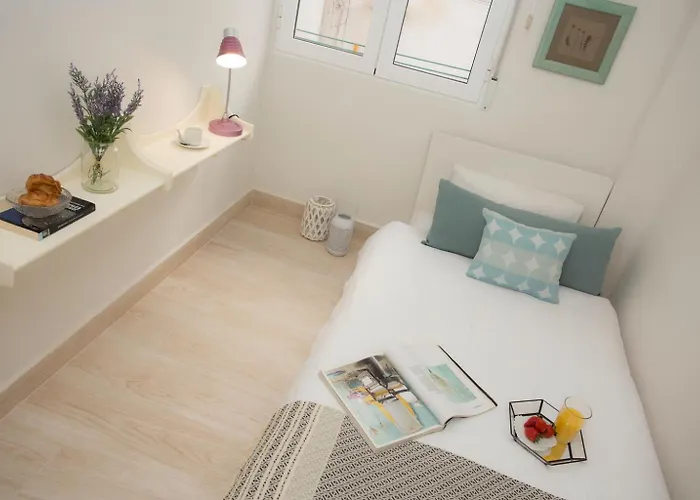 Singularstays Calderon * Valencia