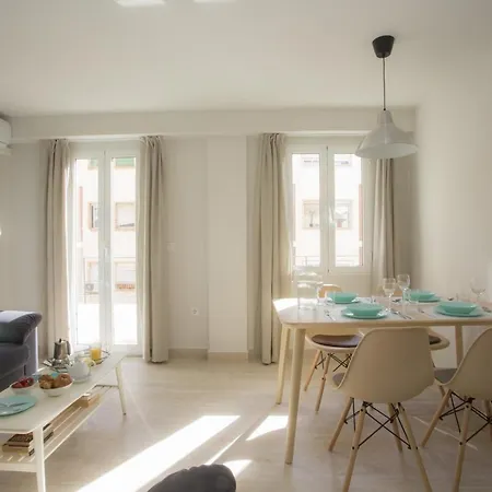 Apartamento Singularstays Calderon Valencia
